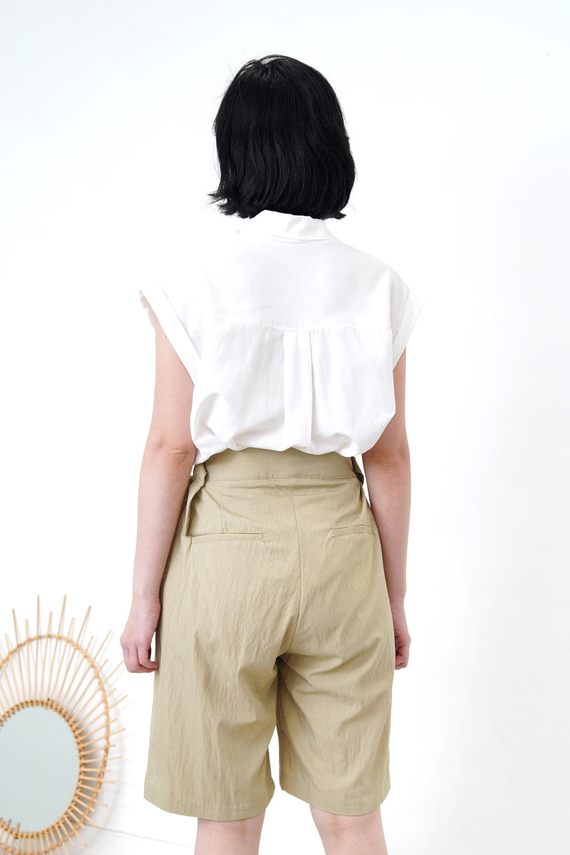Grey green summer shorts w/ waist buckles