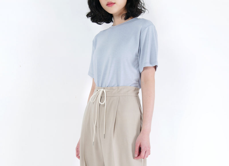 Sand straight cut trousers in waist drawstrings