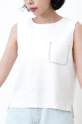 White vest w/ contrast stitching details