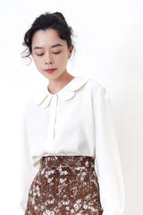 White premium shirt in layers peter pan collar