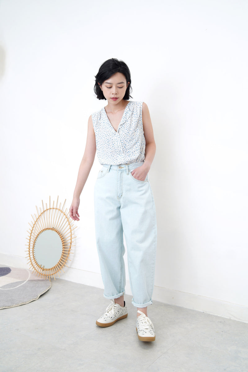 Light blue floral v neck vest