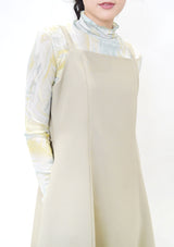 Aqua green loose collar inner in marble print