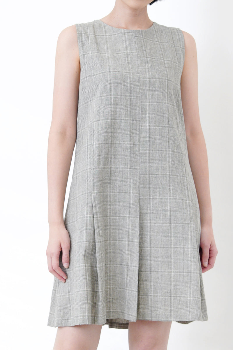 Grey checked pleats dress