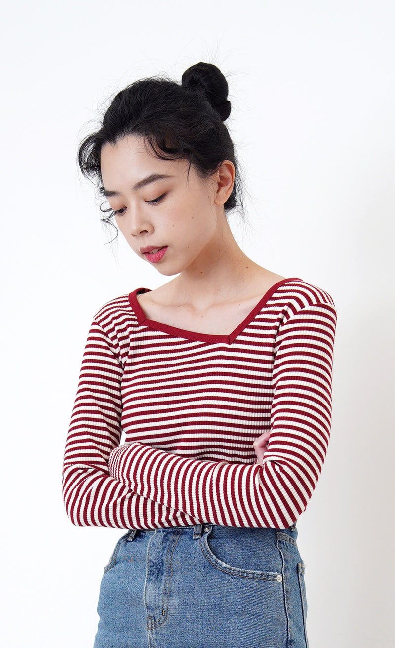 Red stripes top in asymmetric collar