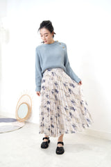 Ivory pleats skirt in brush stroke print