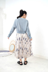Ivory pleats skirt in brush stroke print