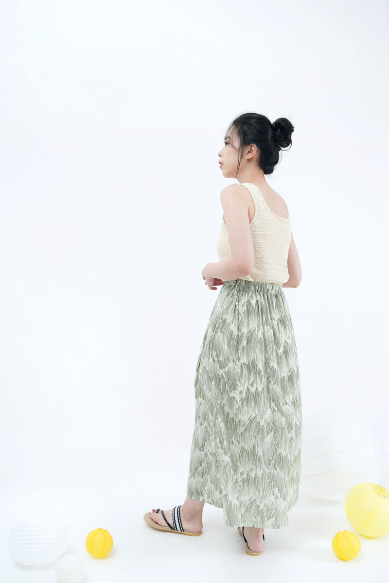 Green grass pattern skirt