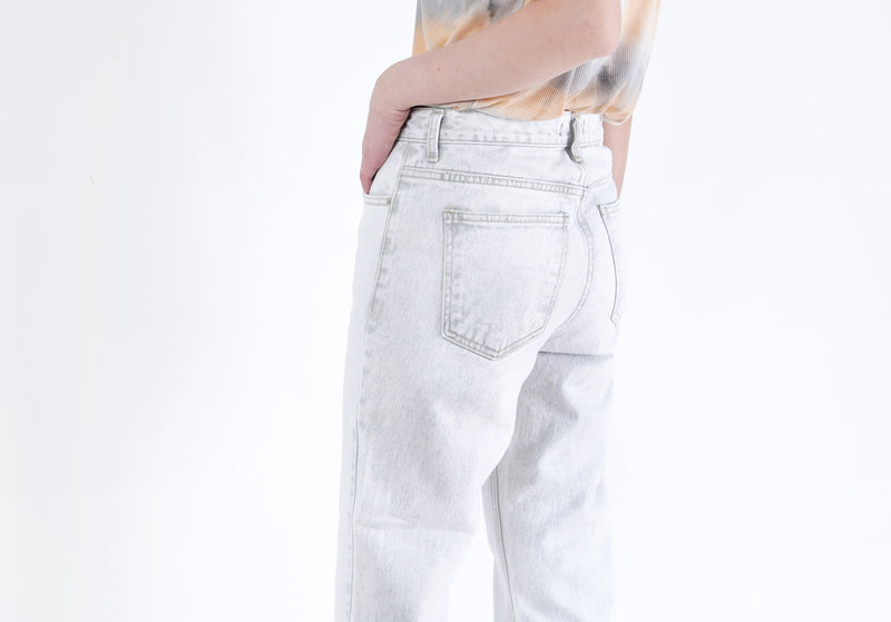 Off white wash out jeans in pencil cut