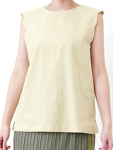 Beige scallop vest