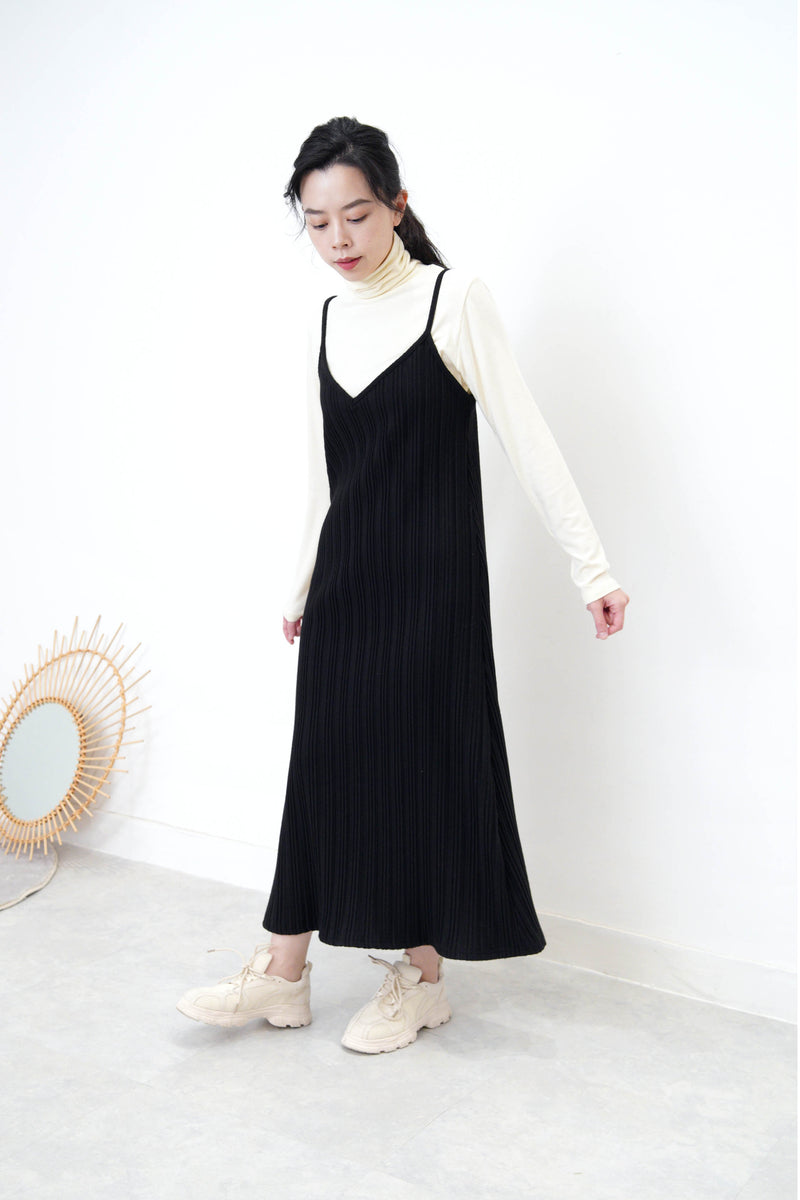 Black texture cami dress