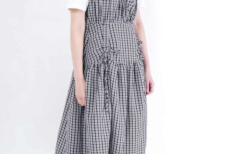 B/w checked dress w/ string details