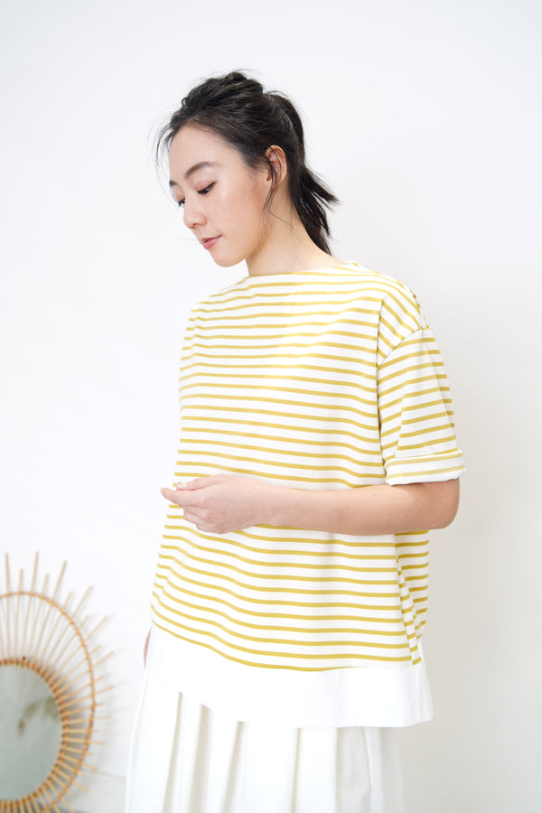 Yellow stripes flare cut top in shirt hem