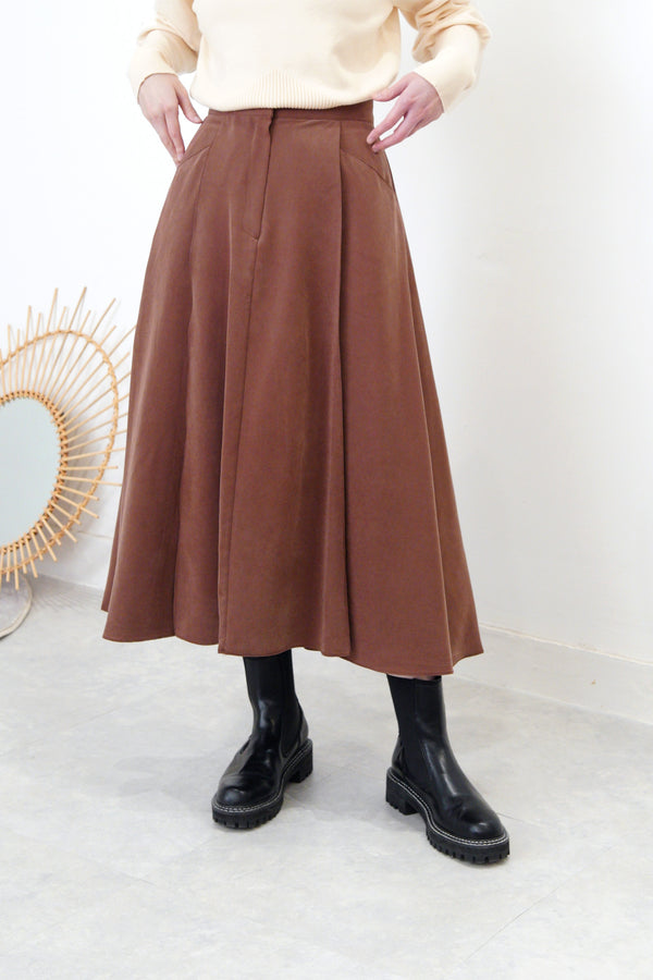 Maroon flare cut skirt in elastic waist