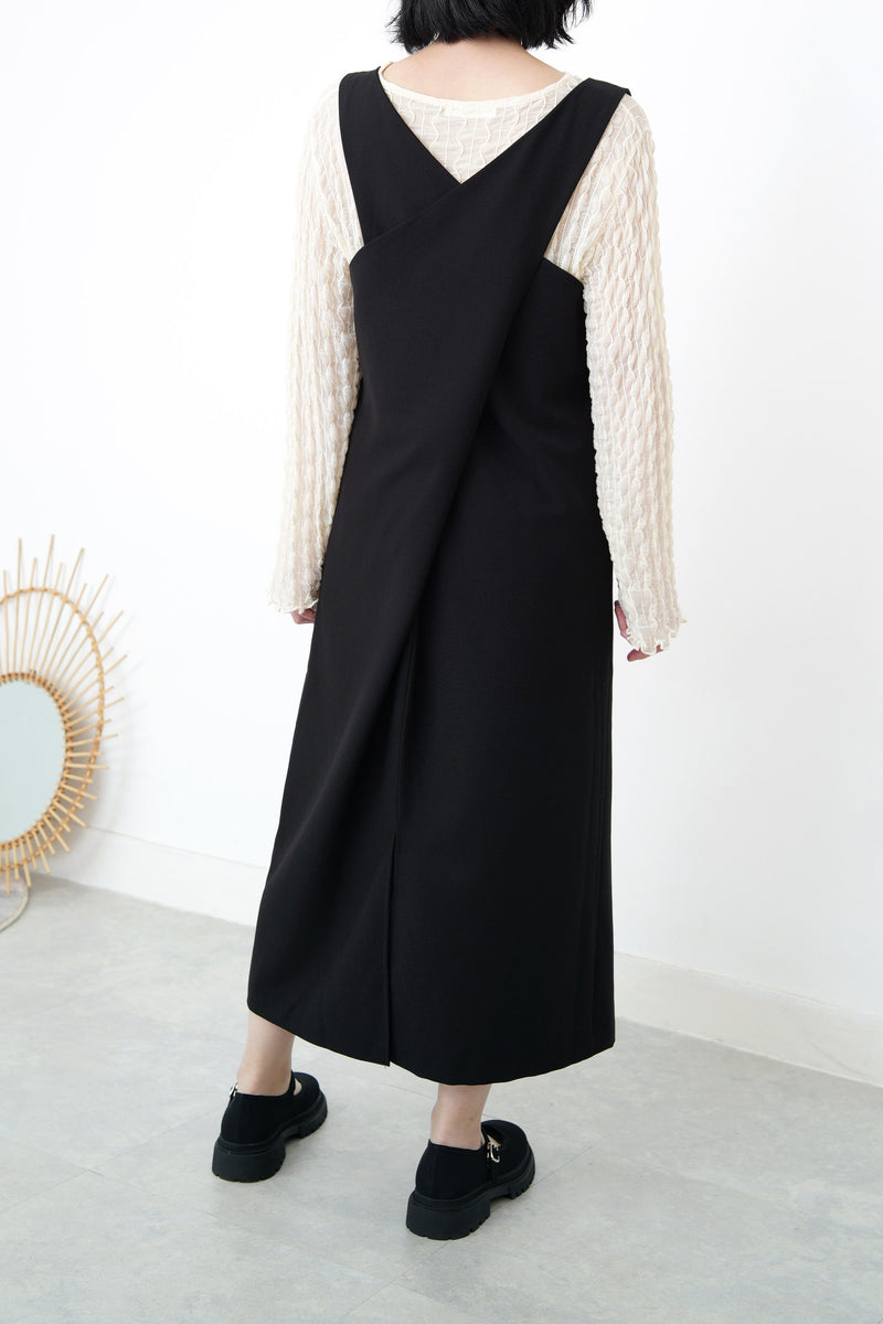 Black dress in twist detail back