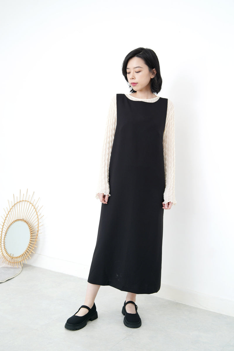 Black dress in twist detail back