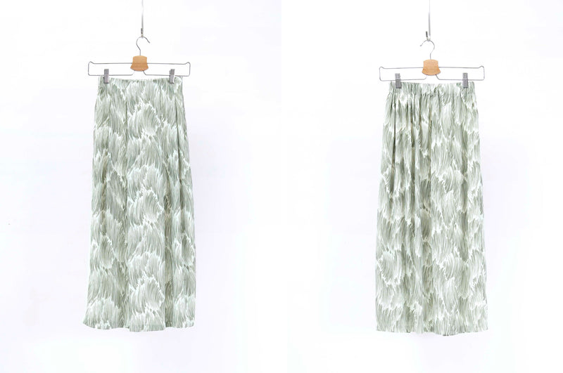 Green grass pattern skirt