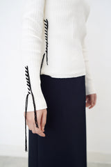 White stripe texture top w/ stitch details