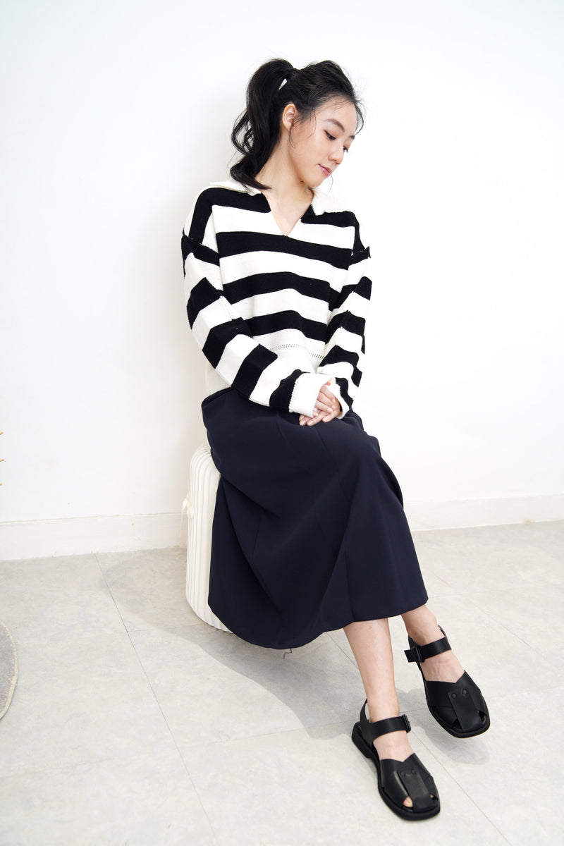 Black block strap sandals