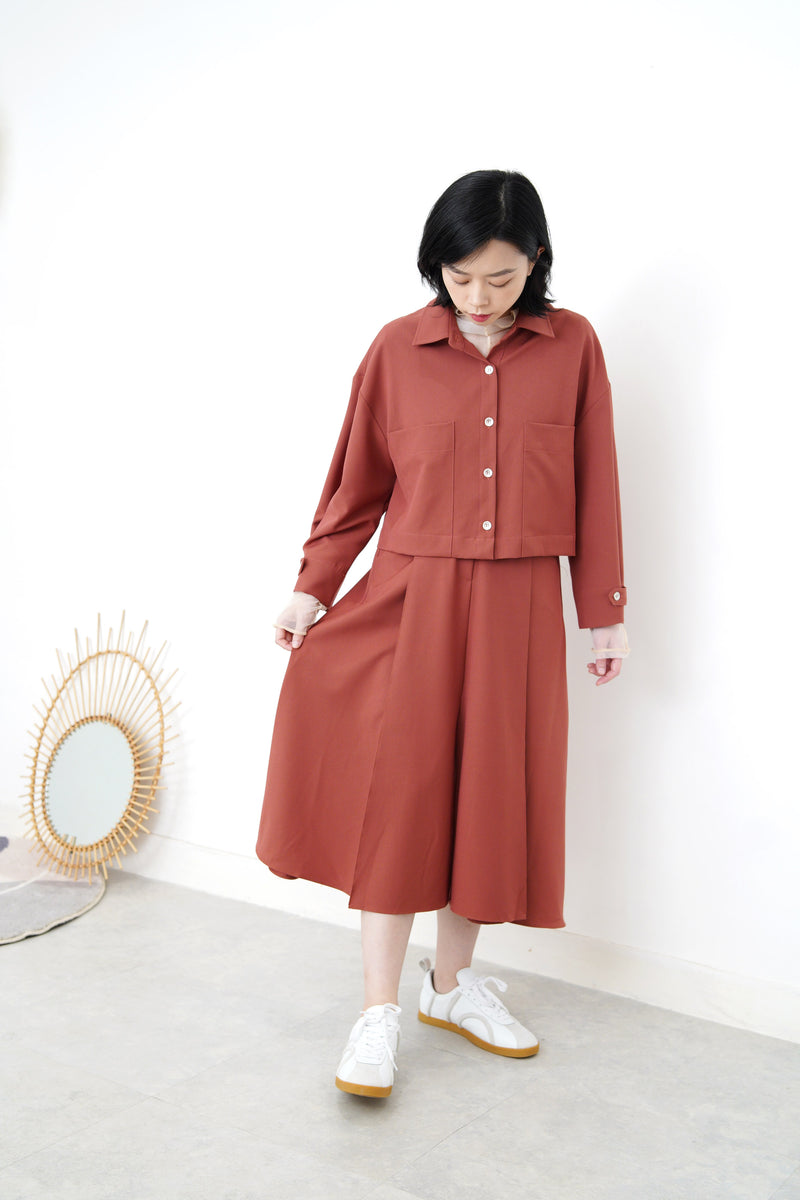 Indian red a cut skirt in elastic waist