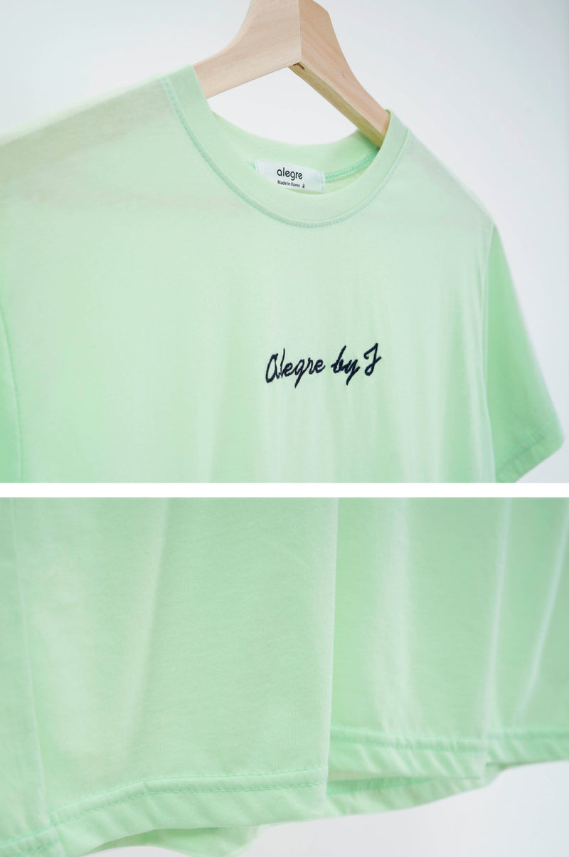 Spring green tee w/ letter embroidery