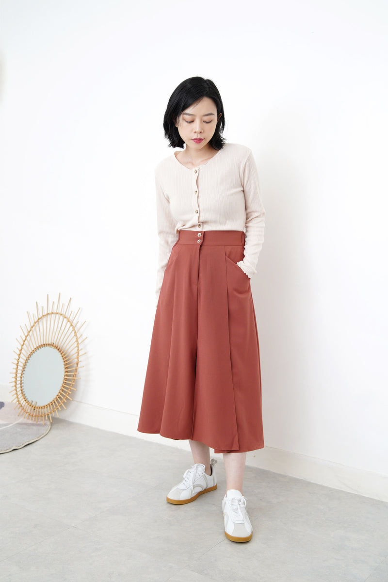 Indian red a cut skirt in elastic waist