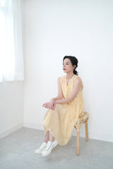 Yellow ruffle detail dress w/ cami inner