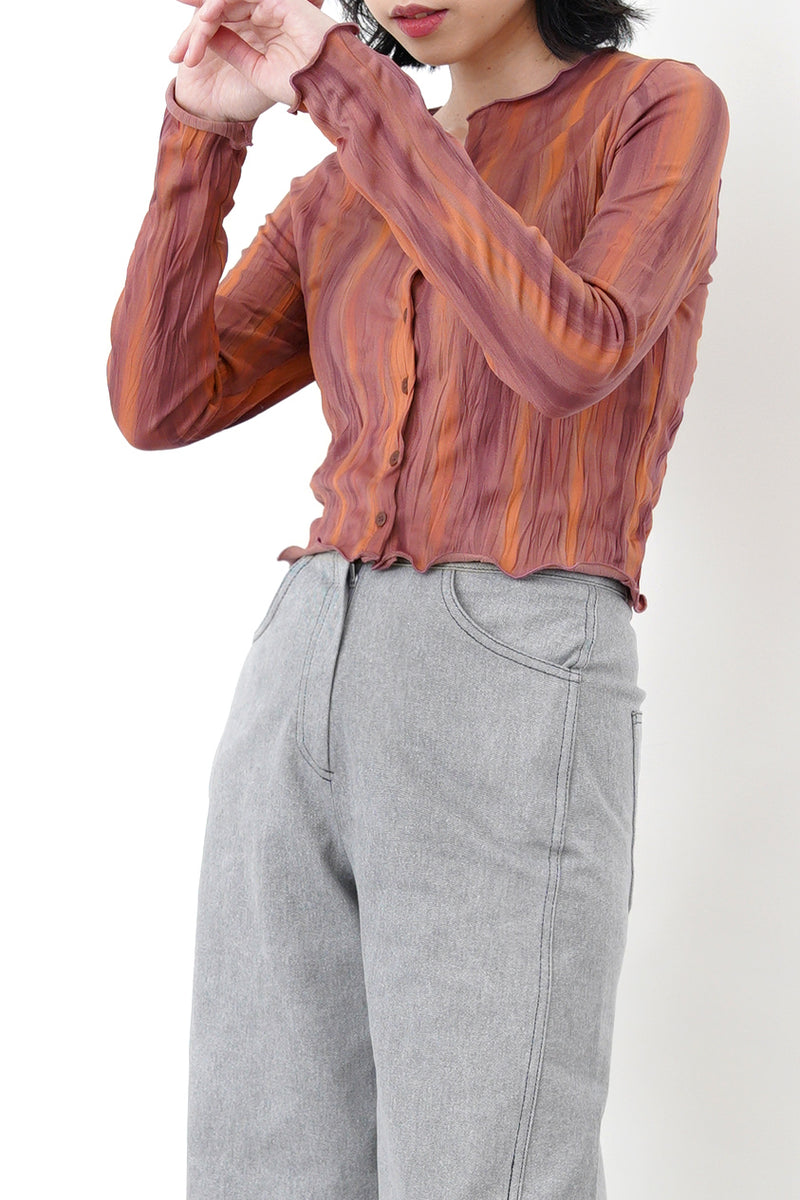 Tie dyed brick button top in winkle texture