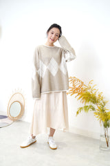 Ivory texture satin dress w/ waist string