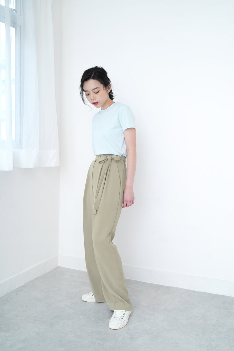 Green straight cut trousers w/ tie waist details