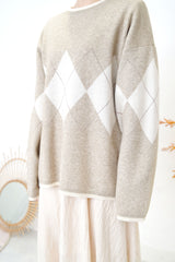 Beige diamond smooth sweater