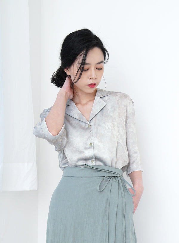 Grey premium smooth shirt in marble print