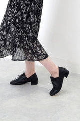 Black detail lace up shoes