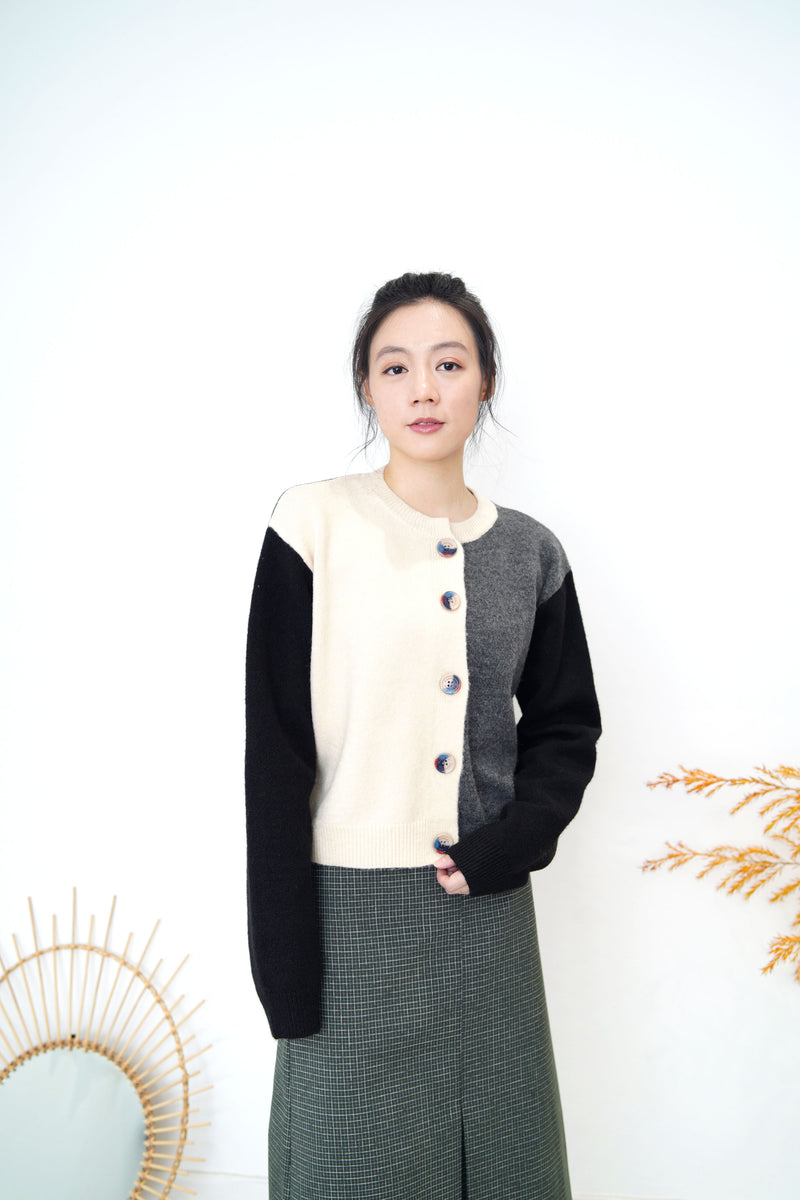 Grey tone patchwork cardigan in detail buttons