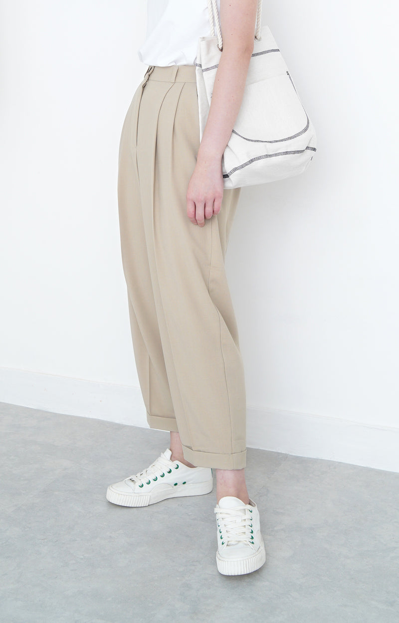 Nude pencil cut pants in elastic waist