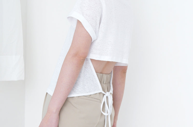 White tee top in detail cut out back