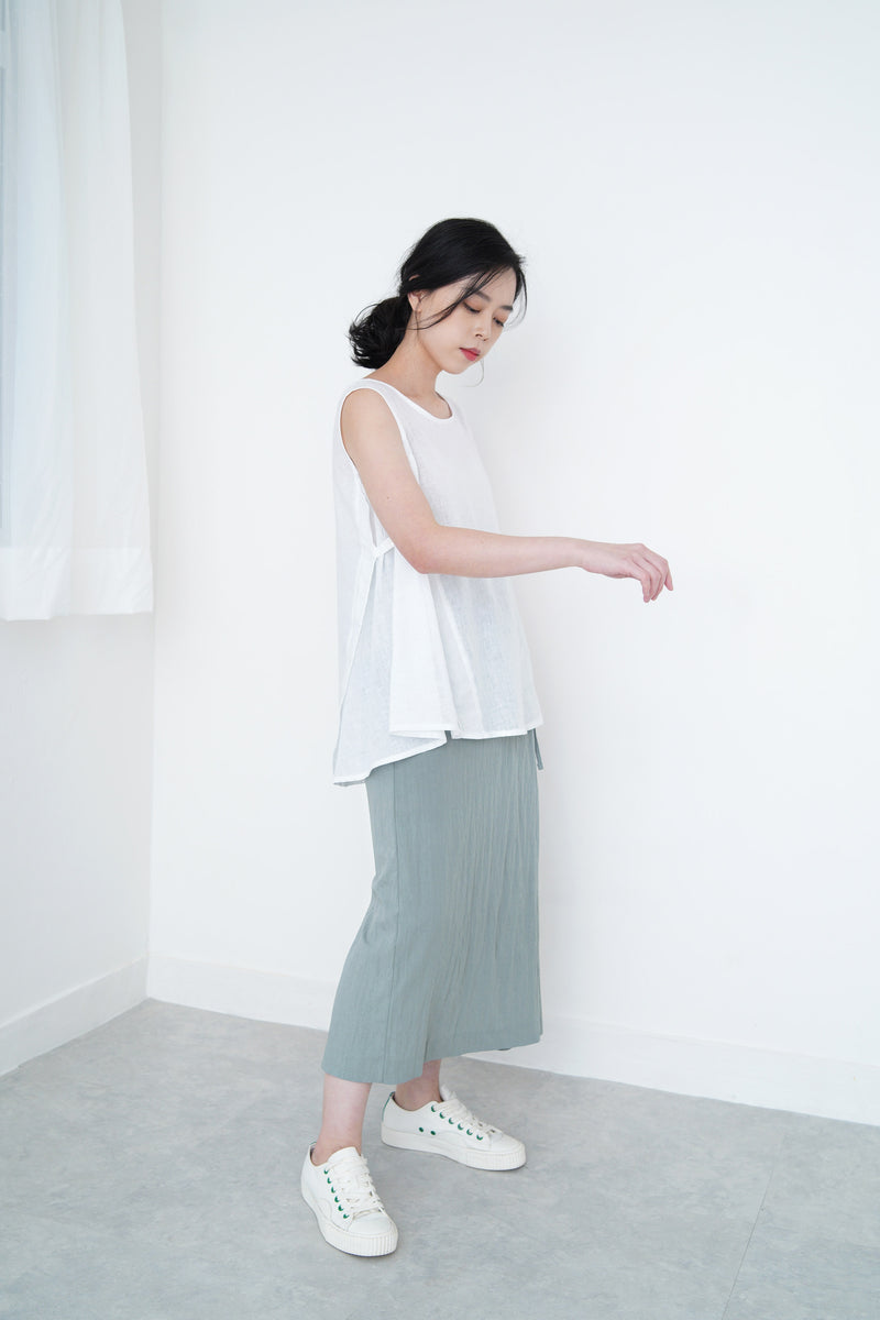 Grey blue h-cut skirt in detail tie waist details