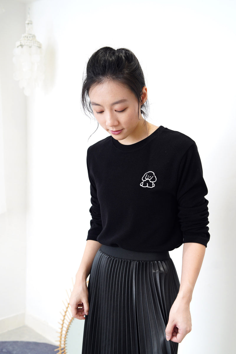 White cotton top w/puppy embroidery