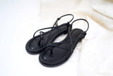 Black knot toe loop flat sandals