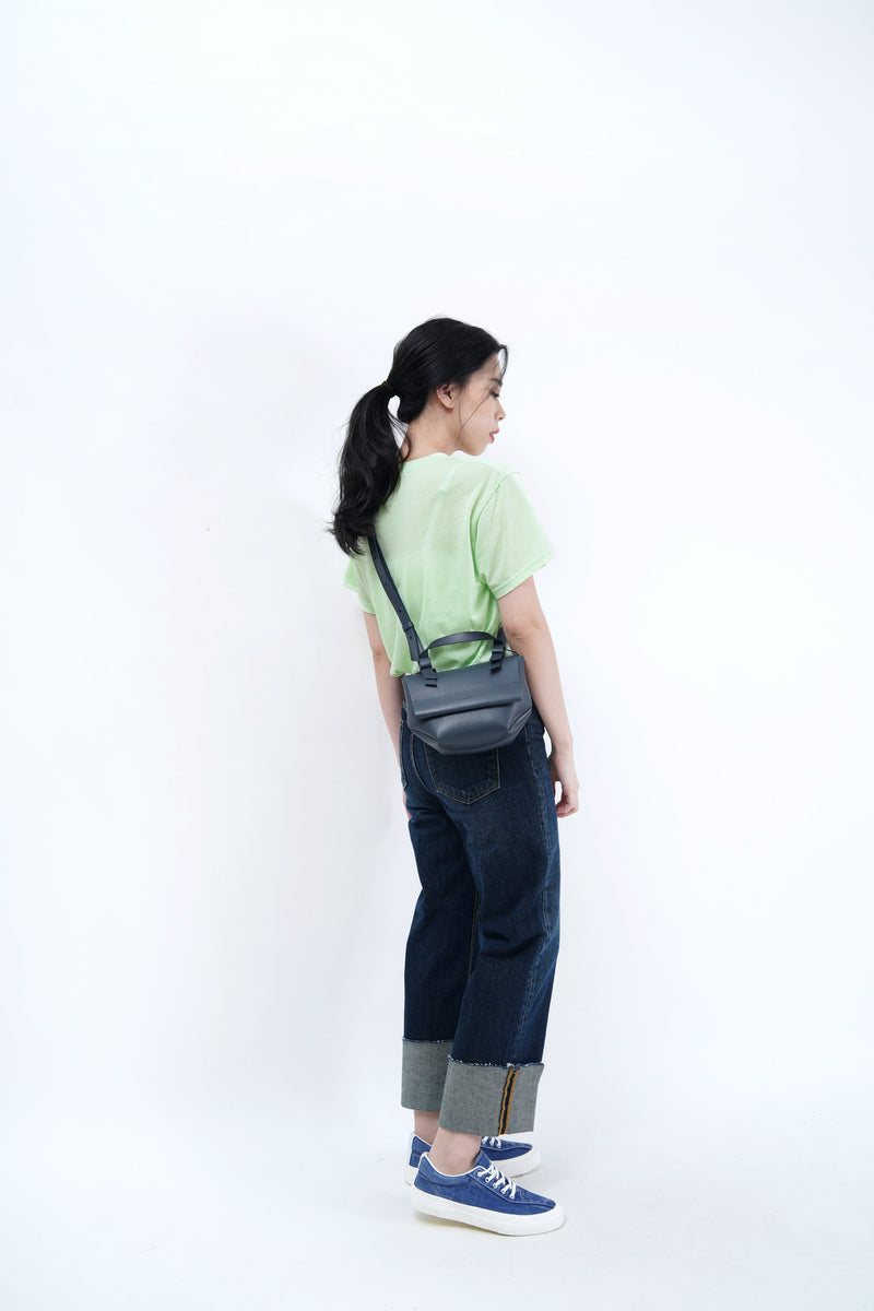 Spring green tee w/ letter embroidery