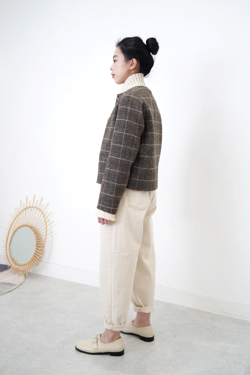 Wool checked blazer in brown