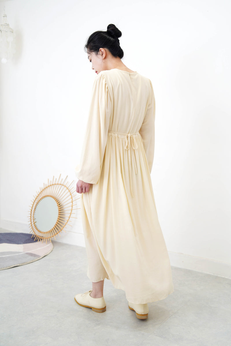 Cream tie waist dress in gather details