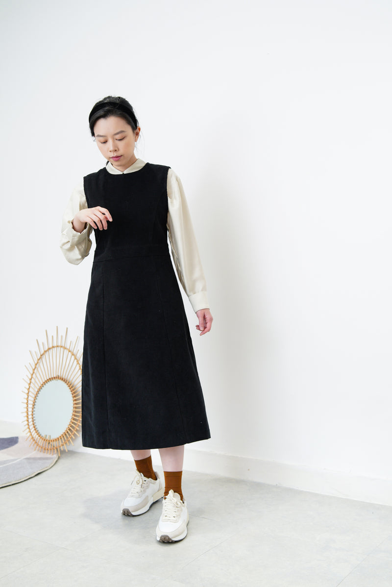 Black corduroy sleeveless dress