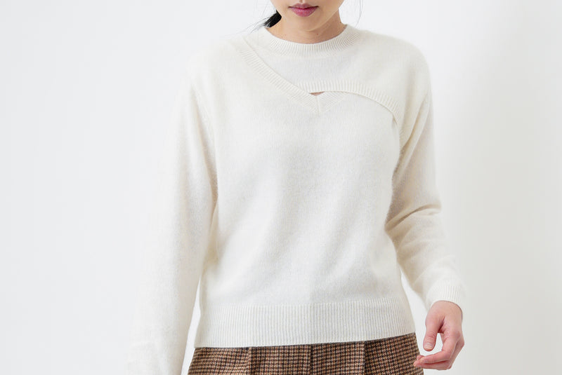 White soft knit in double layering