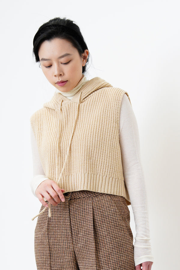 Beige knit crop vest w/ hoodie
