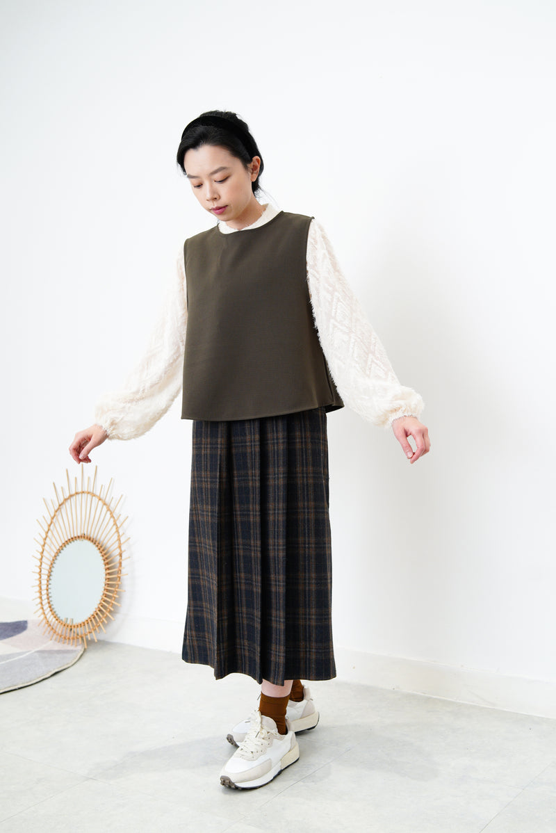 Ivory pattern sheer blouse