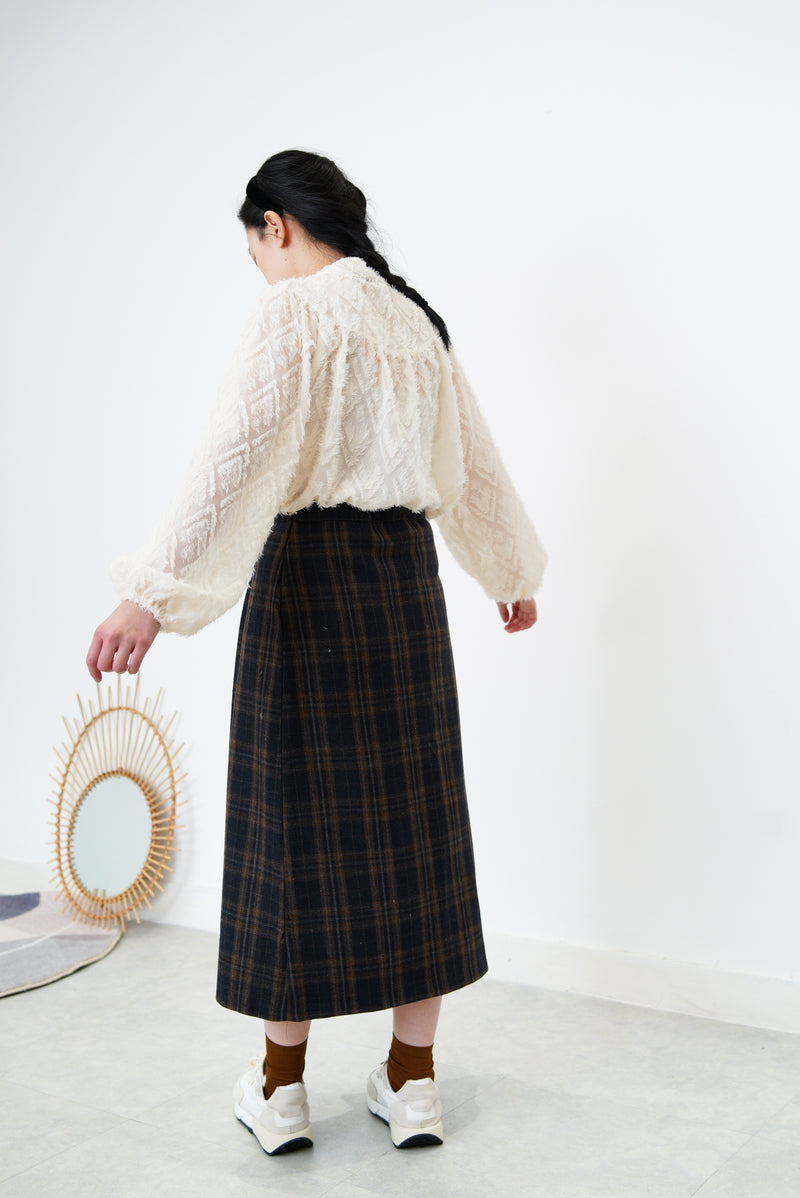 Wool checked skirt in pleats