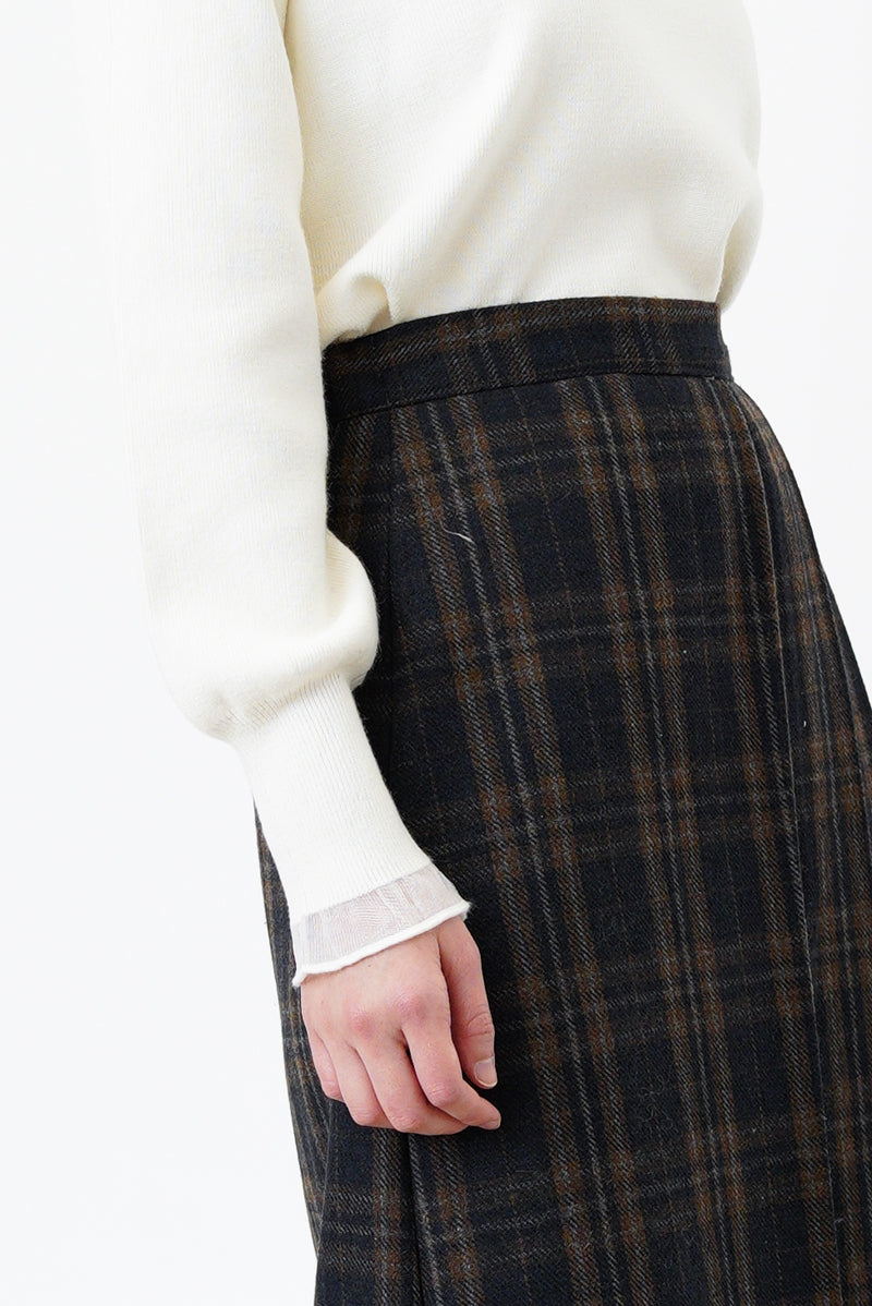 Wool checked skirt in pleats