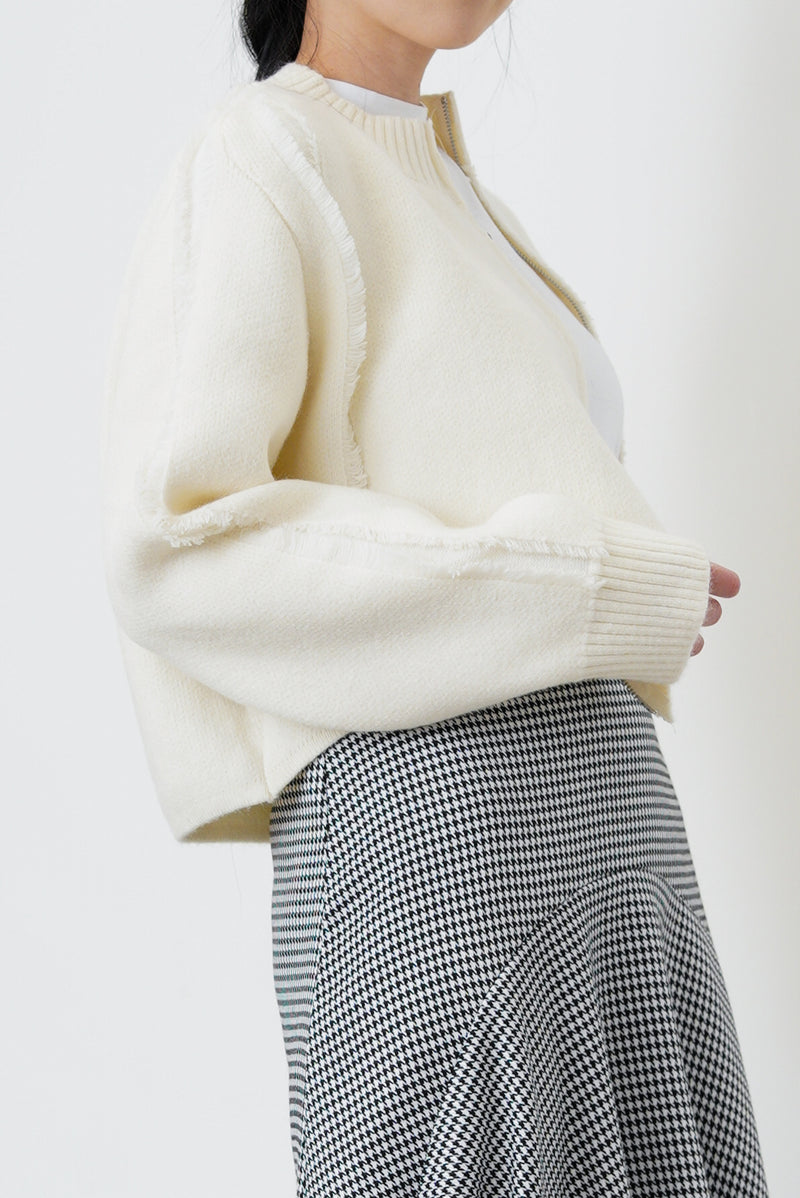 White knit crop jacket in fringe trimmed