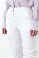 White cropped pants in circle pattern