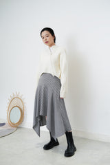 White knit crop jacket in fringe trimmed
